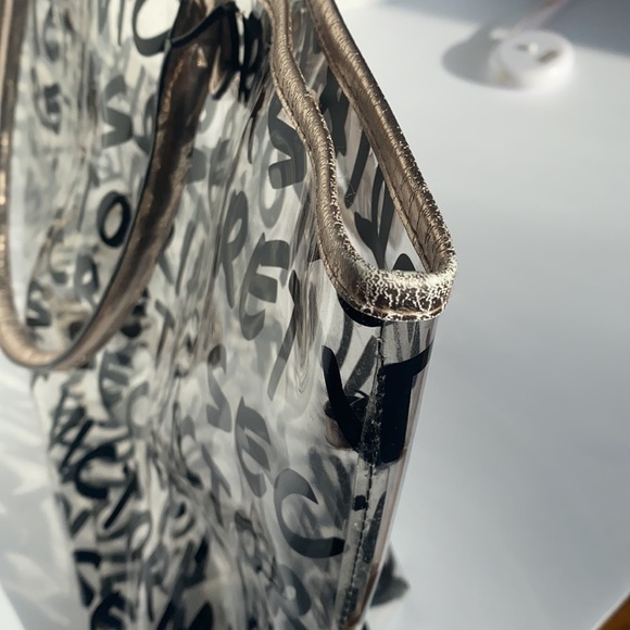 Victoria’s Secret Tote - Picture 5 of 11